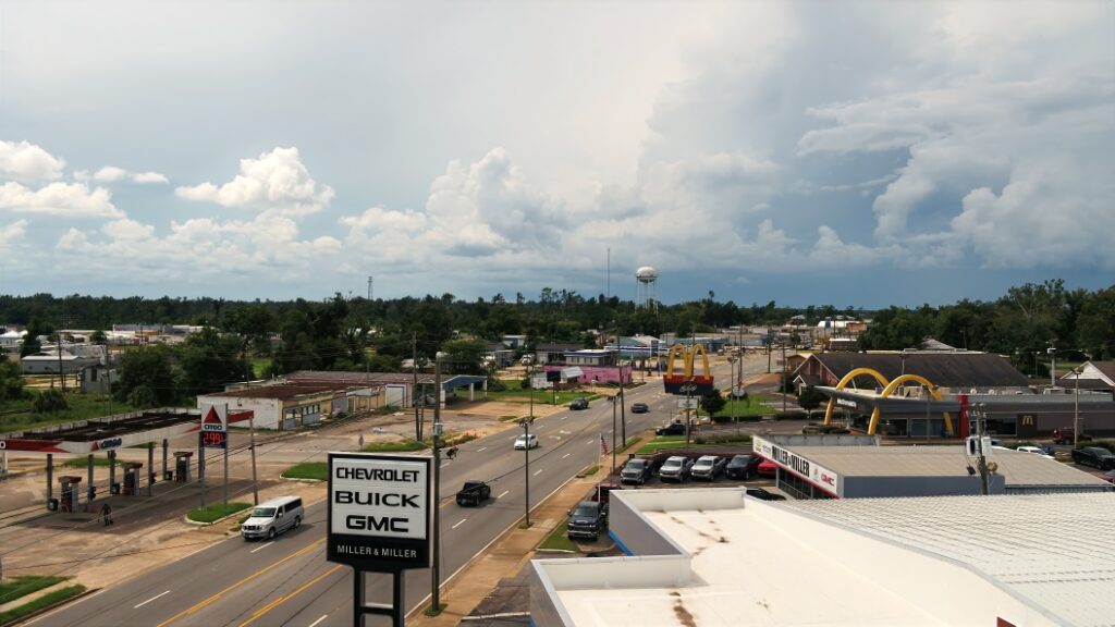 Aerial view of Marianna Chevrolet GMC.